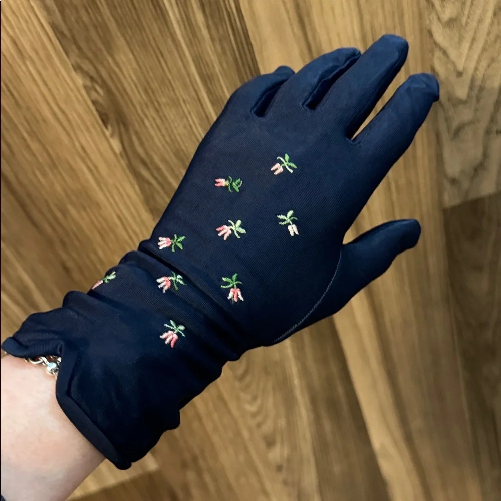 Van Raalte Vintage Navy Embroidered Pink Green Floral Wrist Gloves 6 1/2 USA